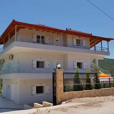 Vila Ervin Ксамил Экстерьер фото